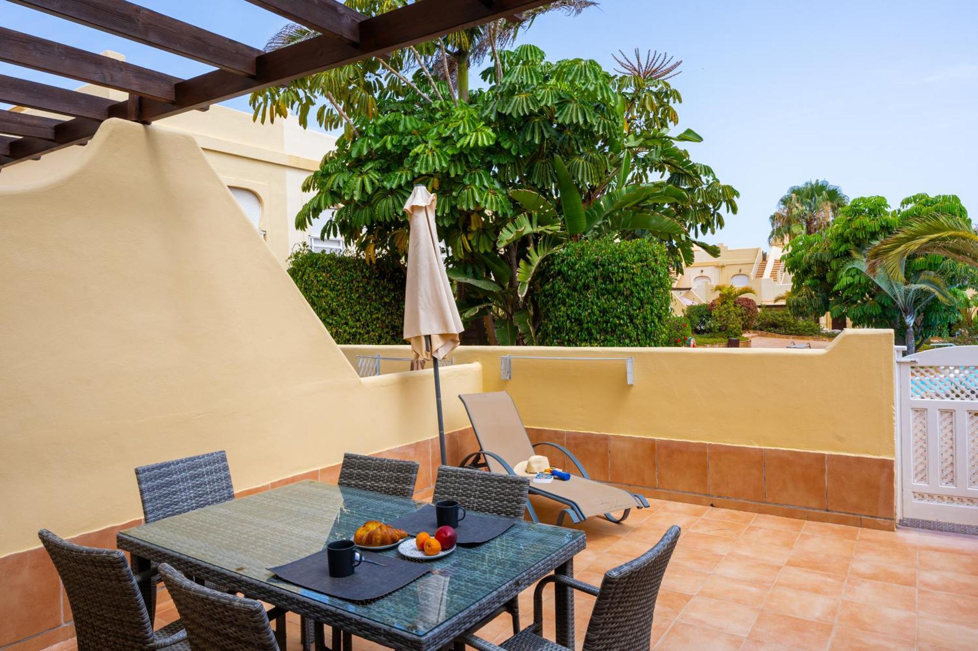 Villas Y Apartamentos El Sultan Corralejo Exterior foto